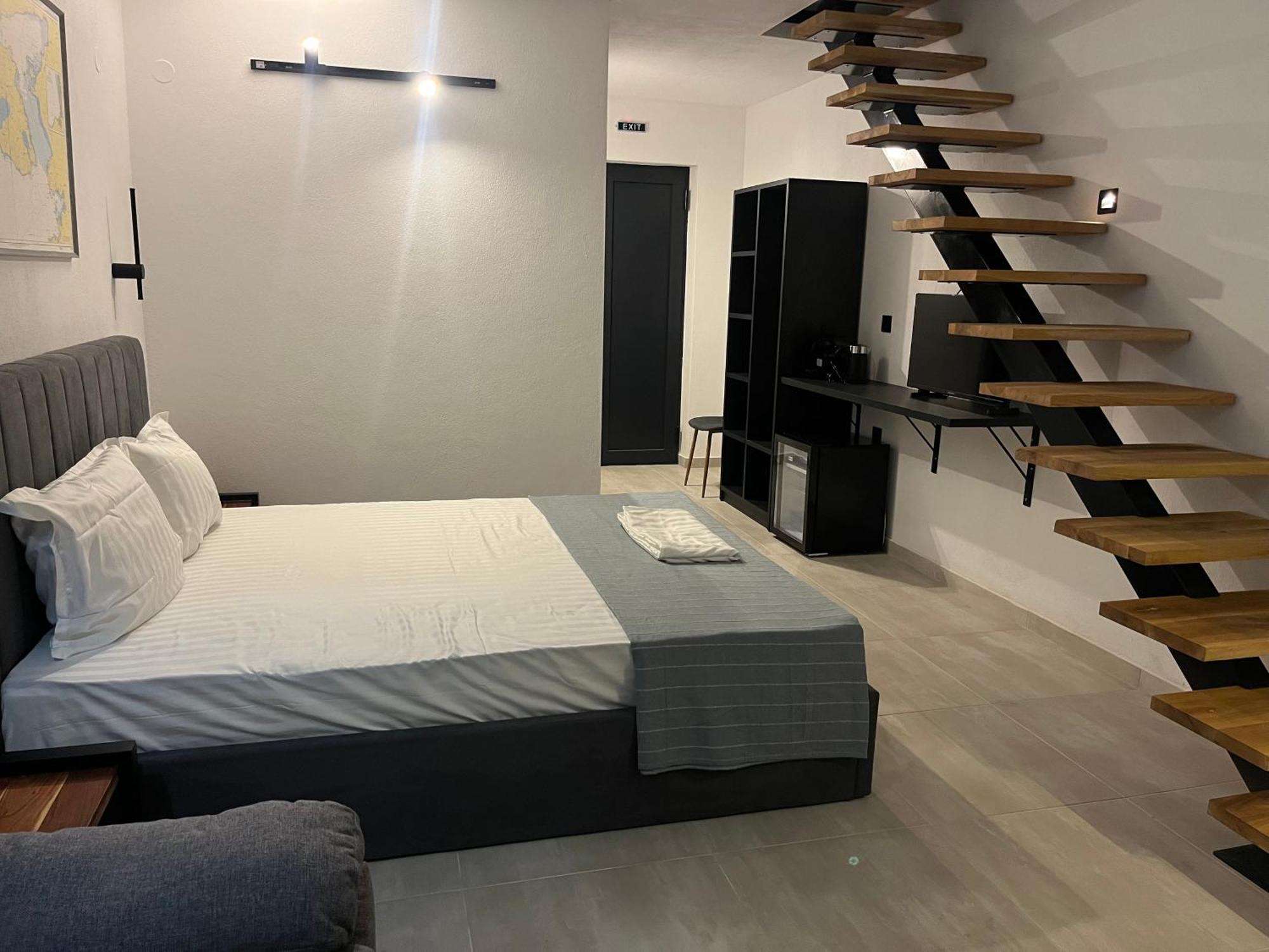 The Olive Hills Hotel Skala Rachoni  Bagian luar foto
